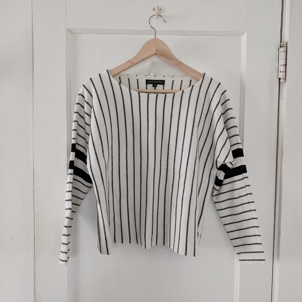 Banana Republic pullover